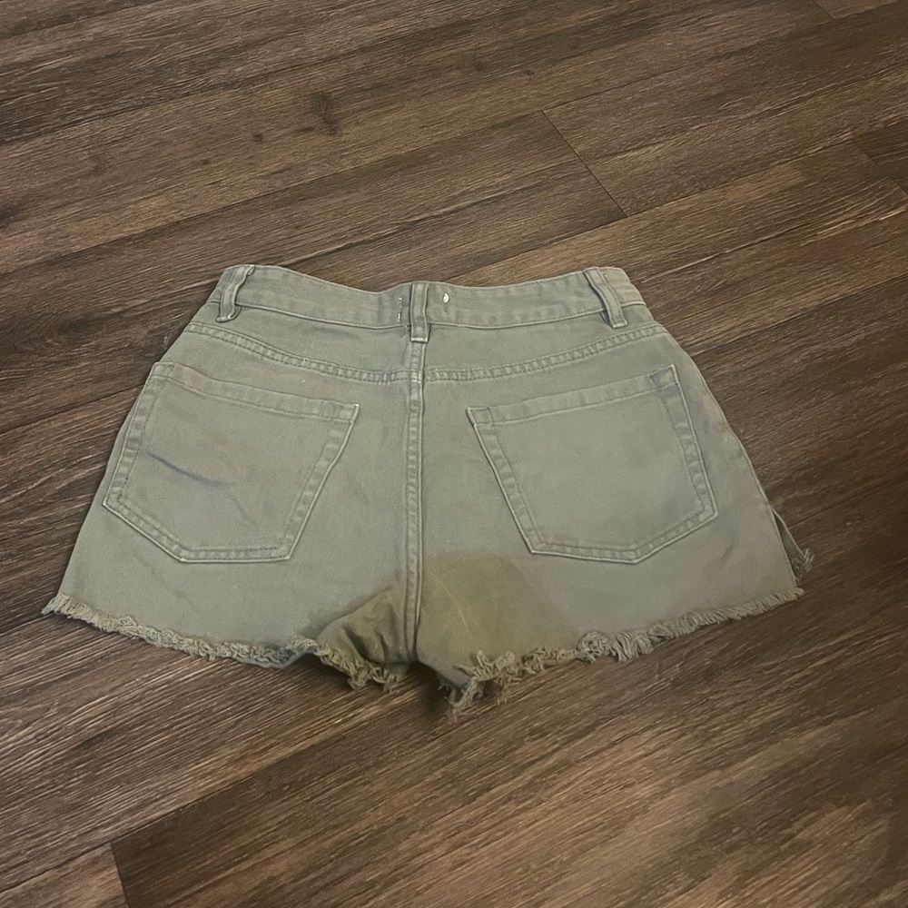 Amuse Society Women’s Green High Waist Denim Shorts Size 25 - Picture 6 of 6